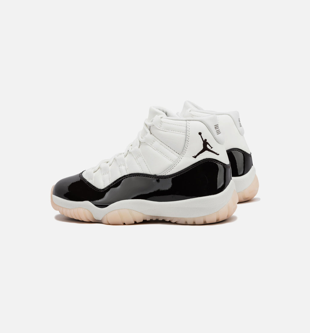 Air Jordan 11 Retro “Neapolitan” Women's Lifestyle Shoes