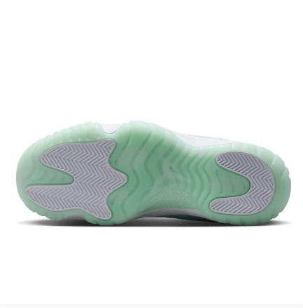 (WMNS) Air Jordan 11 Retro Low 'Igloo'