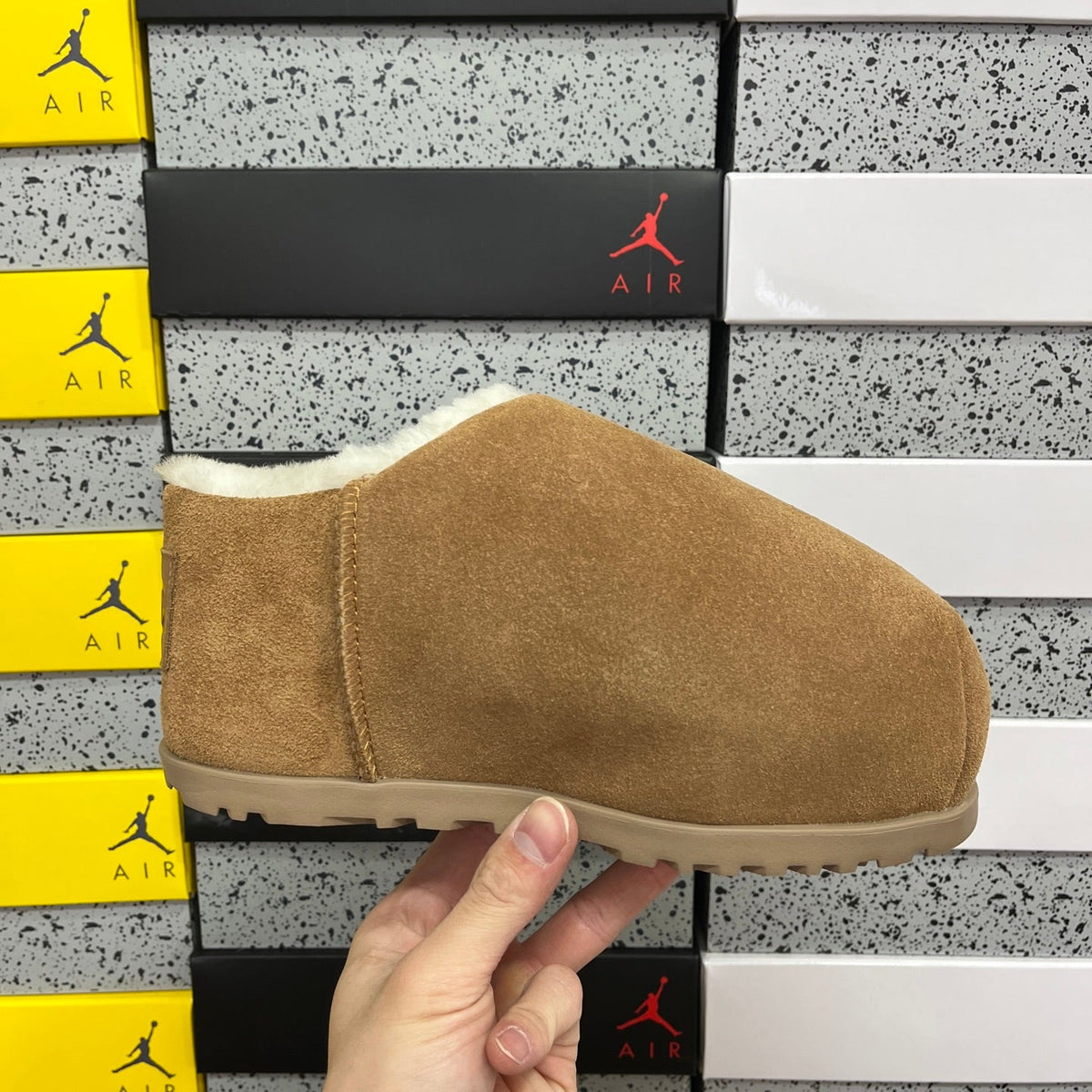 UGG Scufette Slip-On Mule – Suede Open-Back Slipper with Shearling Lining & Tan Lug Sole in Chestnut