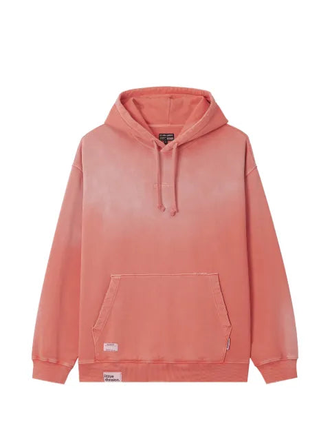 izzue distressed-effect logo-patch hoodie