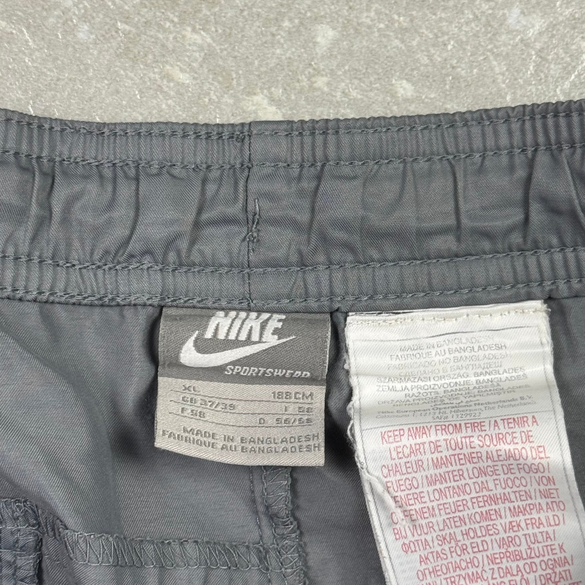 Vintage Nike Trackpants (XL)