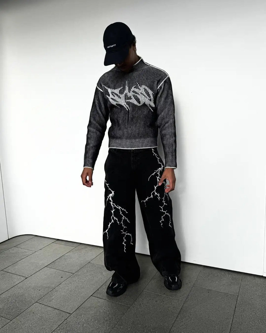 RAVEN KNIT
