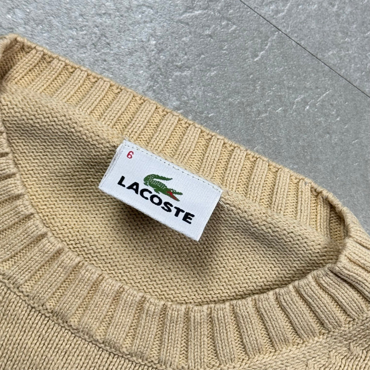 Lacoste Sweater (XL)