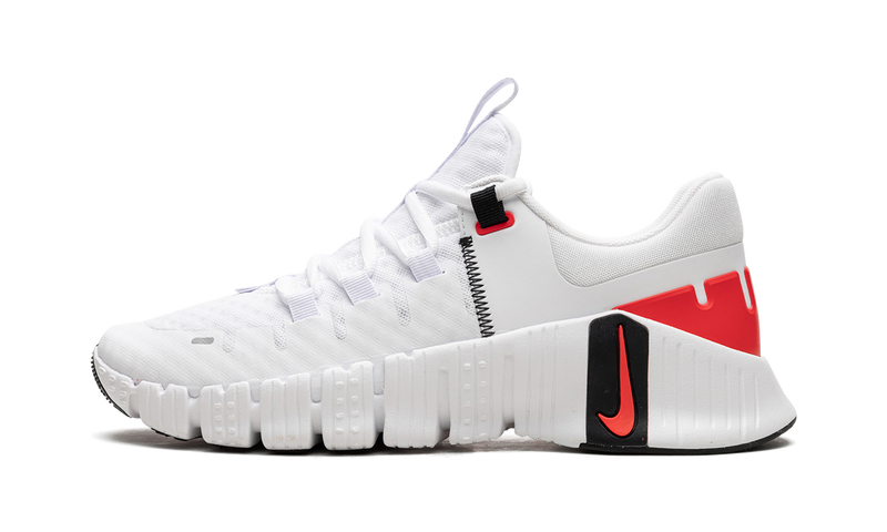 Free Metcon 5 White Bright Crimson DV3949 100 150.00