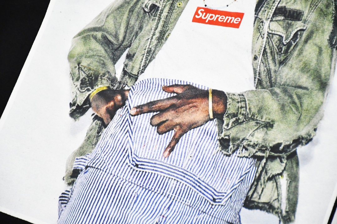Supreme André 3000 Portrait Graphic T-Shirt