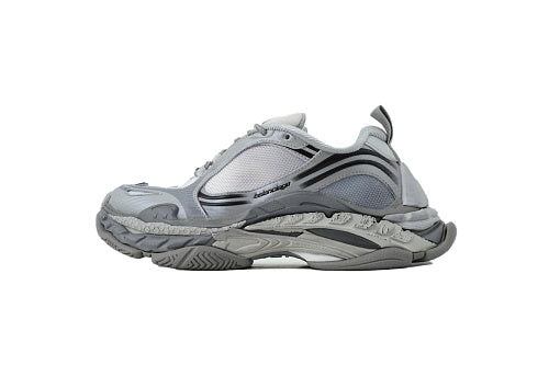 Balenciaga Triple S.2 Gradient Grey Sneaker 865849 WTR2G 1800