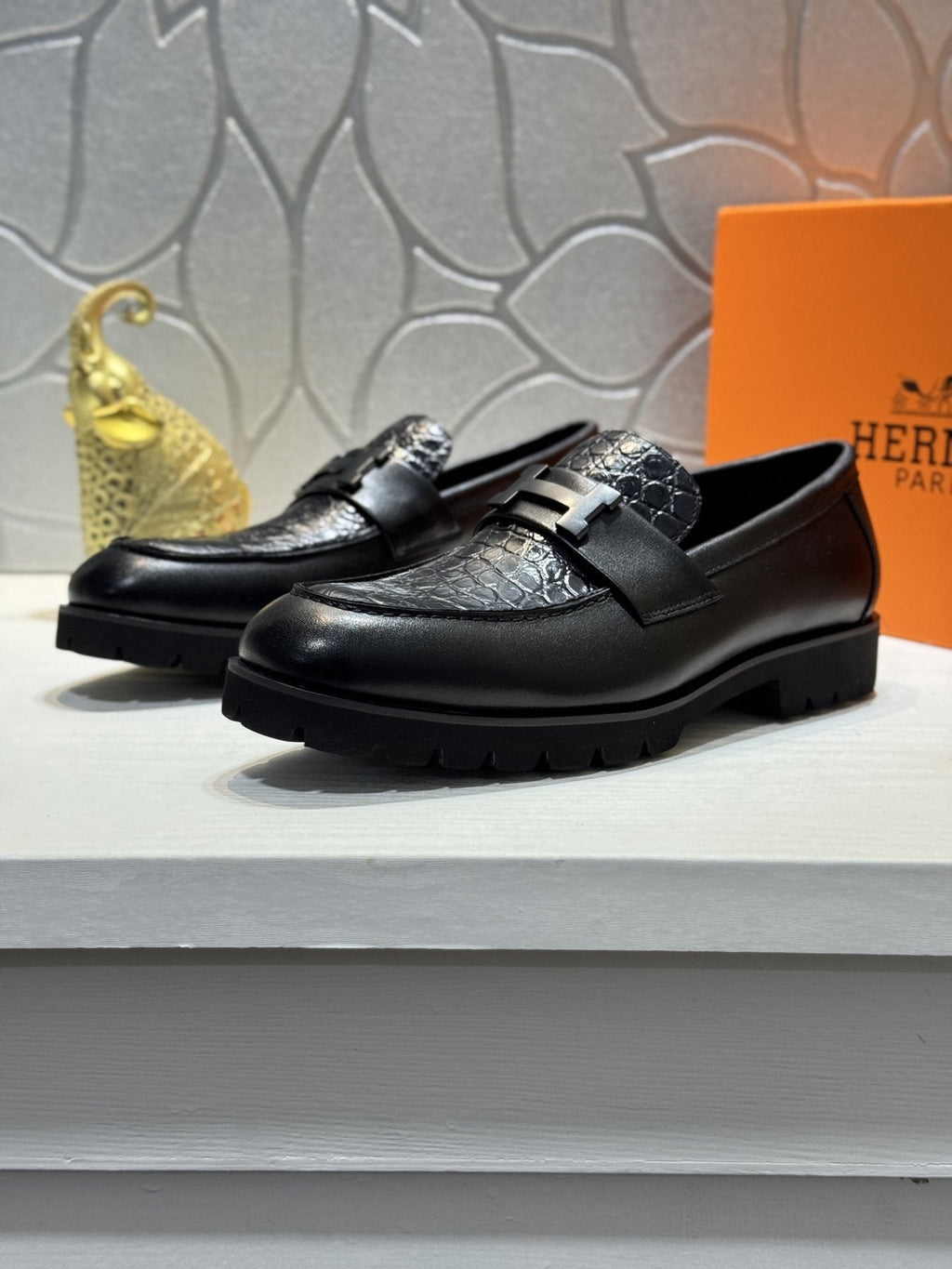 Hermès Men's Black Knot Lug Sole Loafers