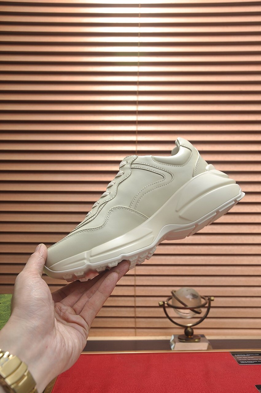 Gucci Off-White Stripe Chunky Sneakers
