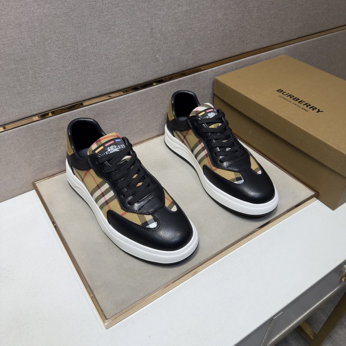 Burberry Plaid-Panel Low-Top Sneakers