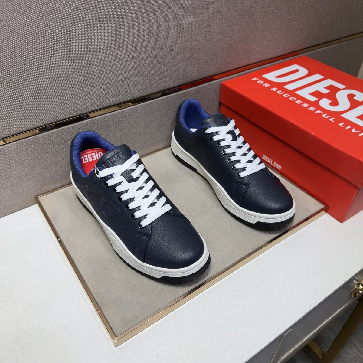 Diesel Men's Paneled Low-Top Sneakers
