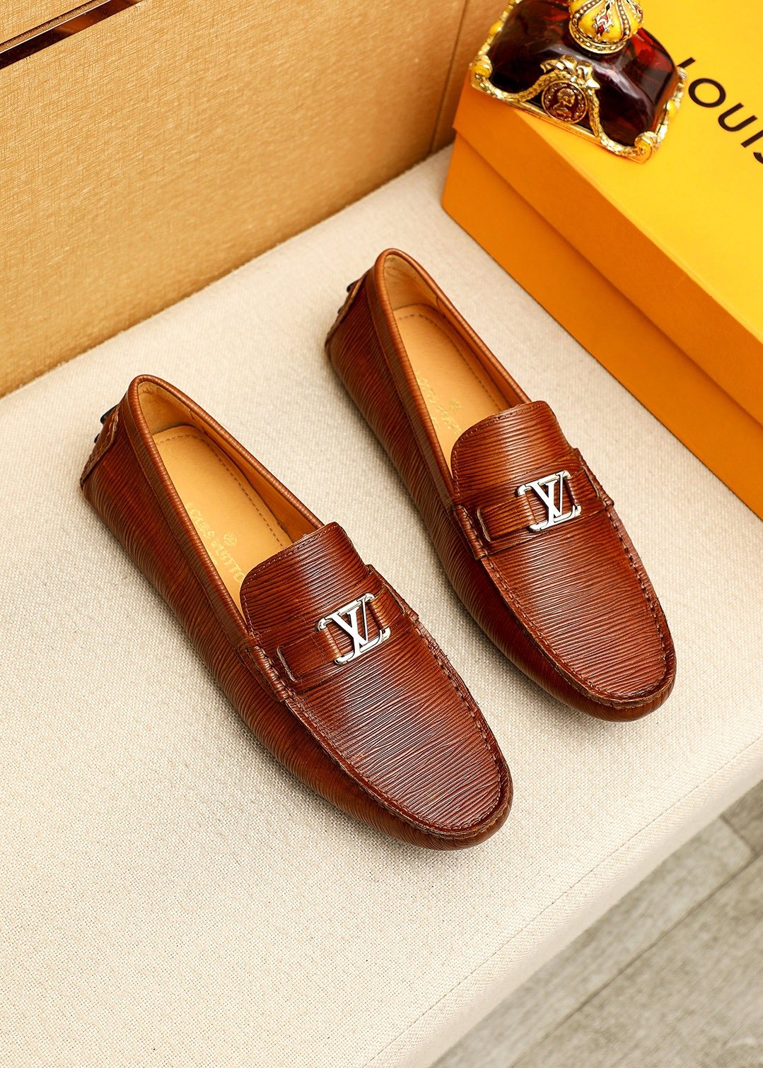 Louis Vuitton Textured Driving Shoes