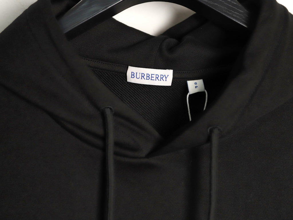 Burberry Equestrian Emblem Pullover Hoodie - Black（副本）（副本）